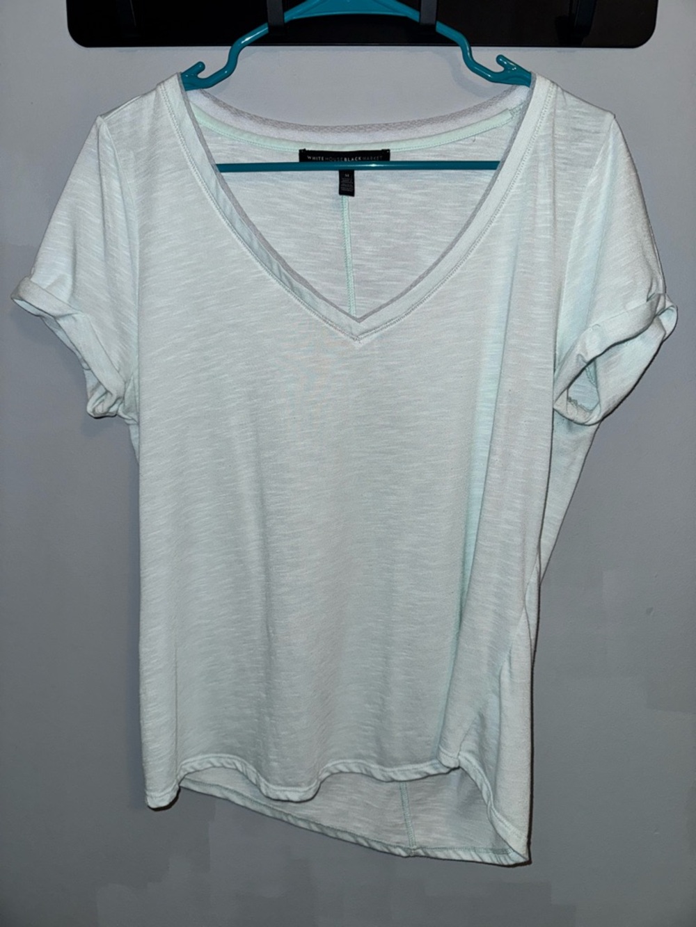 White House Black Market Mint V-Neck Short Sleeve Tee